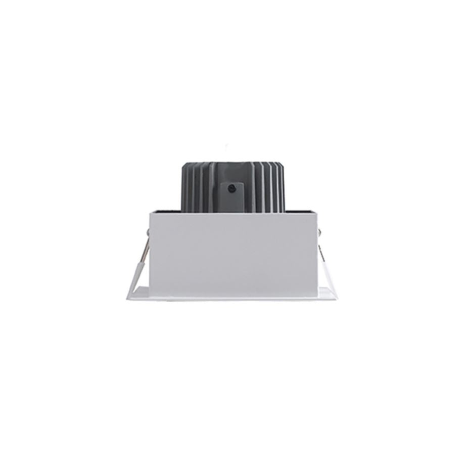 Faretto APOLLO 15x15 cm 20w ad incasso in alluminio e antiriflesso .