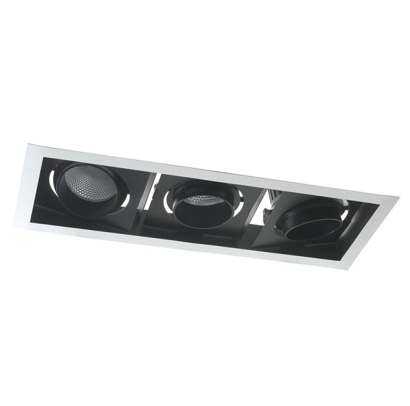 Faretto APOLLO 3 luci 18,8x18,8 cm 90w ad incasso in alluminio e antiriflesso.