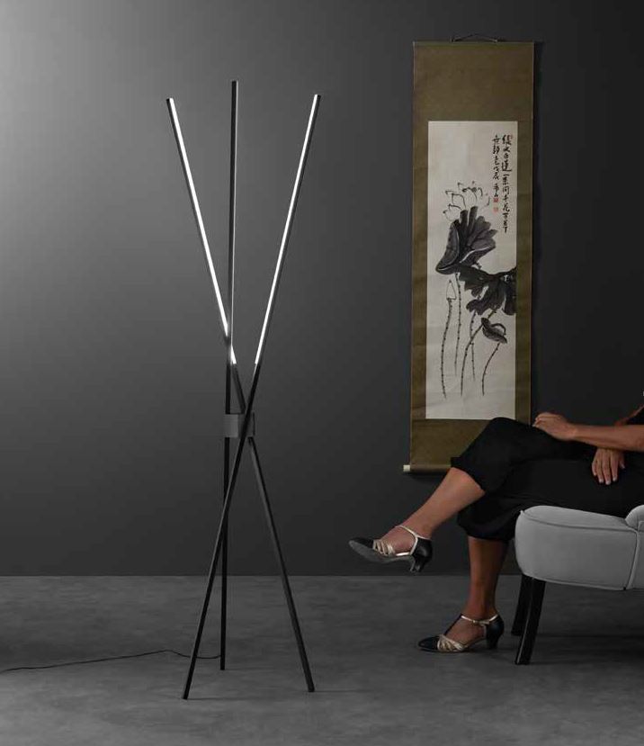 Piantana SHANGAI CCT 54W 160 cm In Alluminio